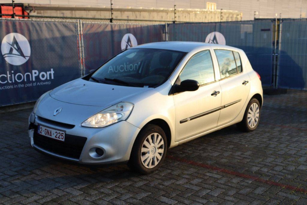 Renault Clio Diesel 75 PS Pkw, Baujahr 2011 (Margin)