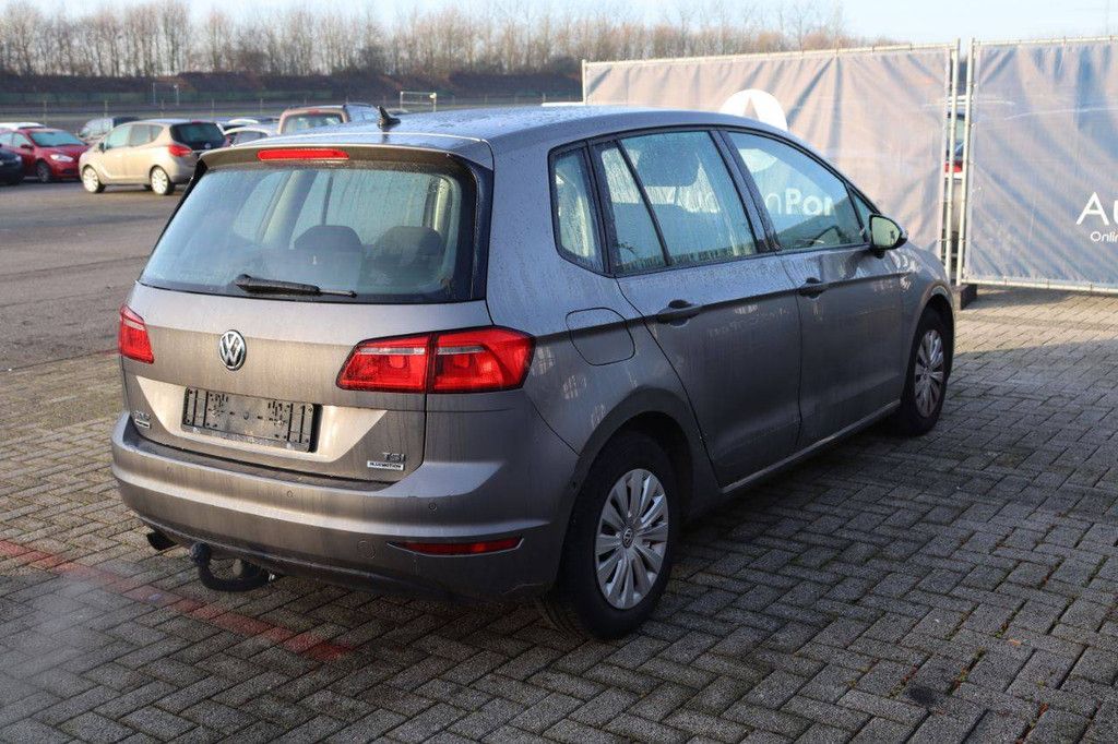 Pkw Volkswagen Golf TSI BLUEMOTION Benzin 110 PS 2016 (Marge)