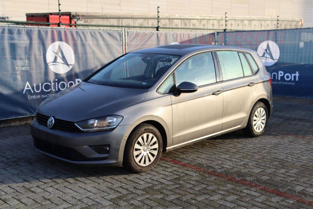 Pkw Volkswagen Golf TSI BLUEMOTION Benzin 110 PS 2016 (Marge)