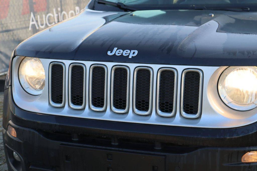 SUV Jeep Renegade Limited Benzin 136 PS 2017 (Marge)