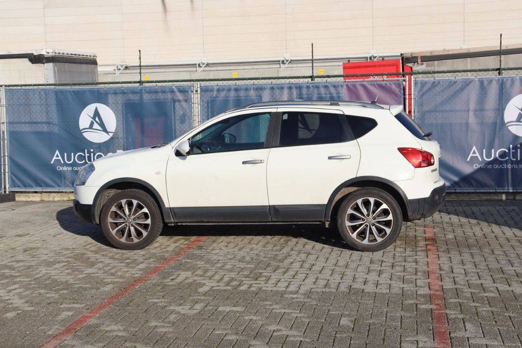 SUV Nissan Qashqai Diesel 106 PS 2009 (Marge)