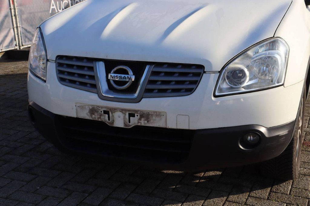 SUV Nissan Qashqai Diesel 106 PS 2009 (Marge)