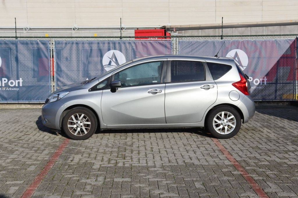 Pkw Nissan Note Benzin 80 PS 2014 (Marge)