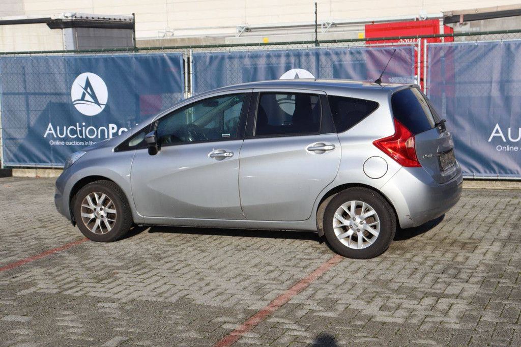 Pkw Nissan Note Benzin 80 PS 2014 (Marge)