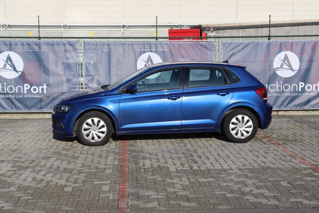 Passenger car Volkswagen Polo Petrol 80 hp 2019 (Margin)
