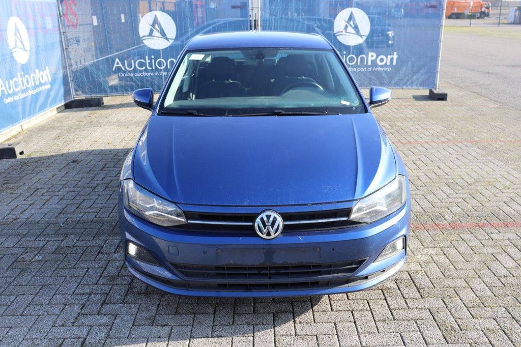 Passenger car Volkswagen Polo Petrol 80 hp 2019 (Margin)