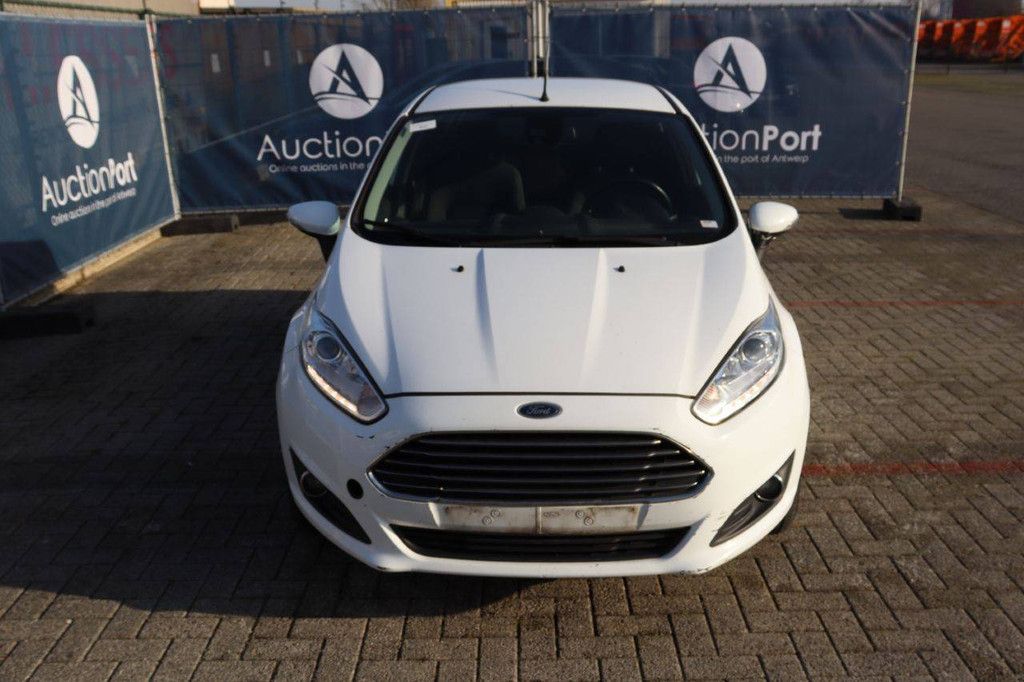 Pkw Ford Fiesta Benzin 80 PS 2014 (Marge)