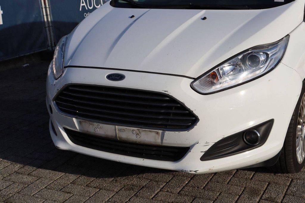 Pkw Ford Fiesta Benzin 80 PS 2014 (Marge)