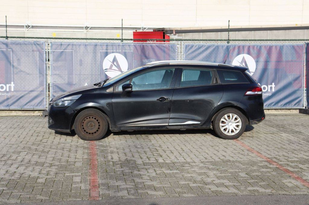 Passenger car Renault Clio dCi Diesel 90 hp 2014 (Margin)