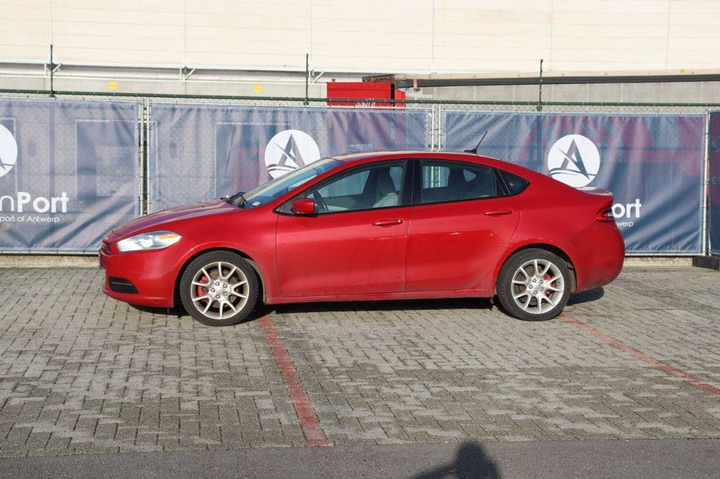 Pkw Dodge Dart SXT Benzin 162 PS 2012 (Margin)