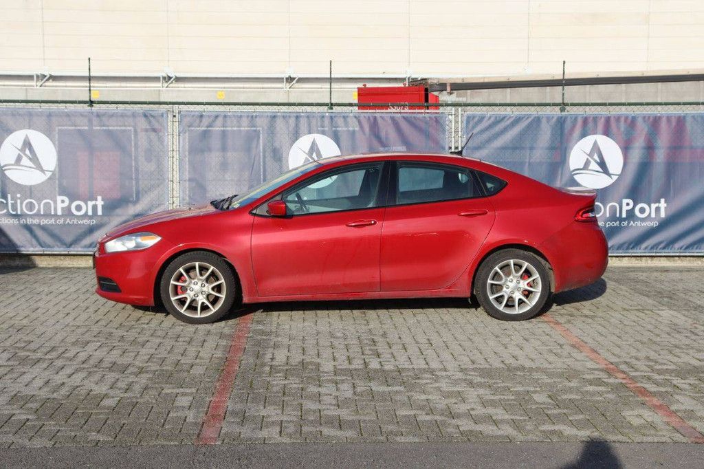 Pkw Dodge Dart SXT Benzin 162 PS 2012 (Margin)