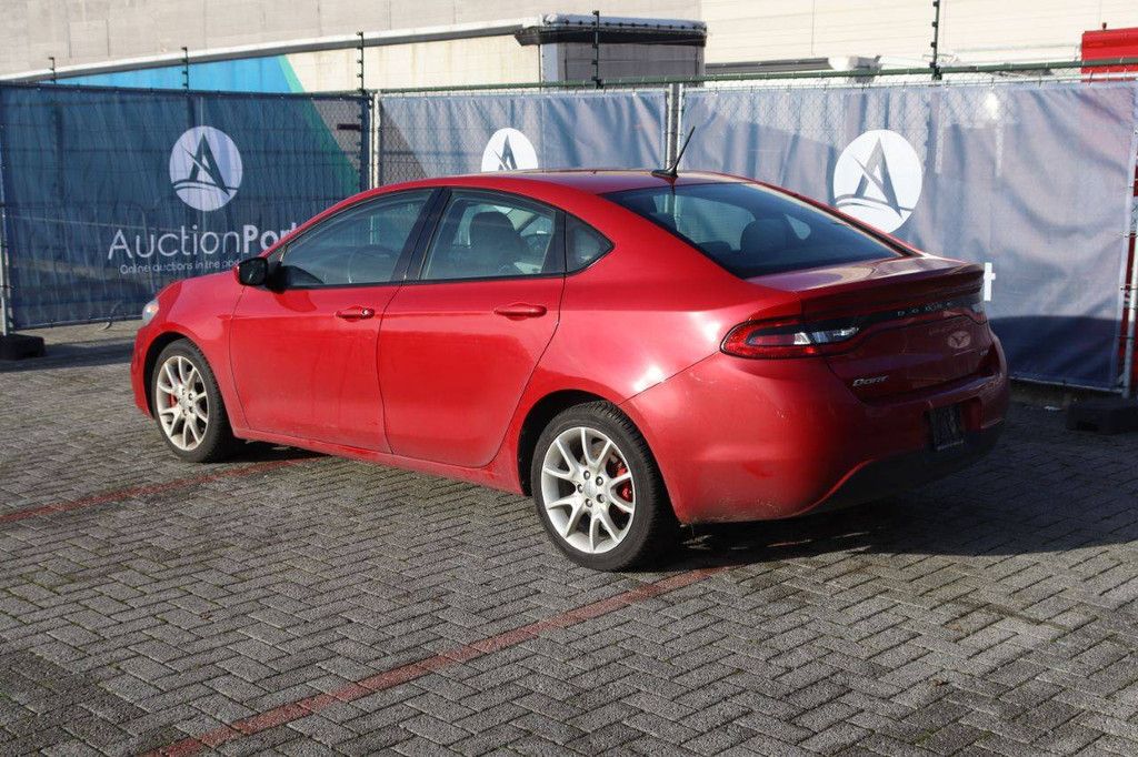 Pkw Dodge Dart SXT Benzin 162 PS 2012 (Margin)