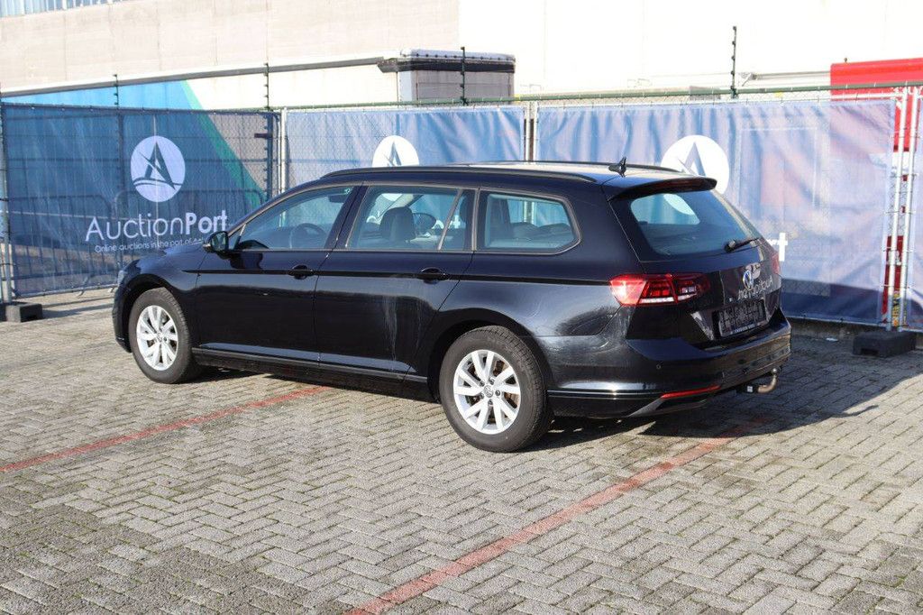 Pkw Volkswagen Passat Benzin 150 PS 2020 (Marge)