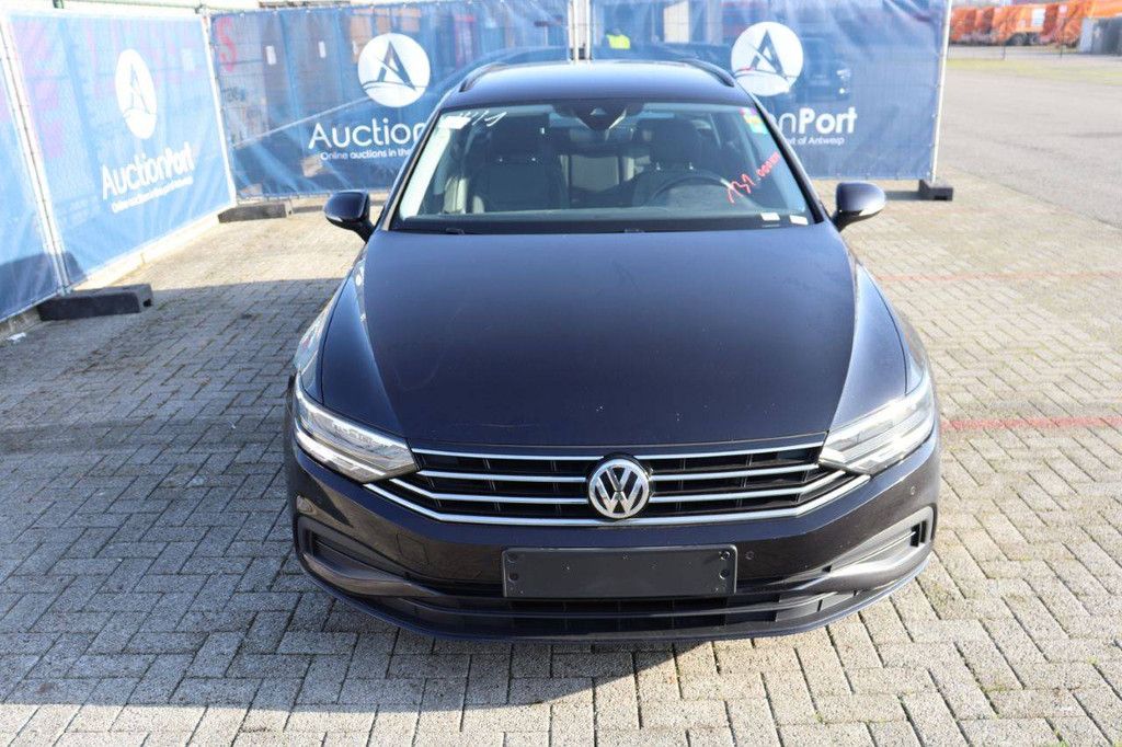 Pkw Volkswagen Passat Benzin 150 PS 2020 (Marge)