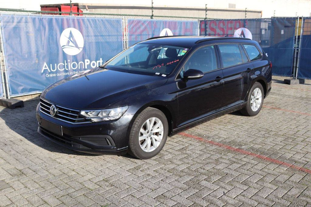 Pkw Volkswagen Passat Benzin 150 PS 2020 (Marge)