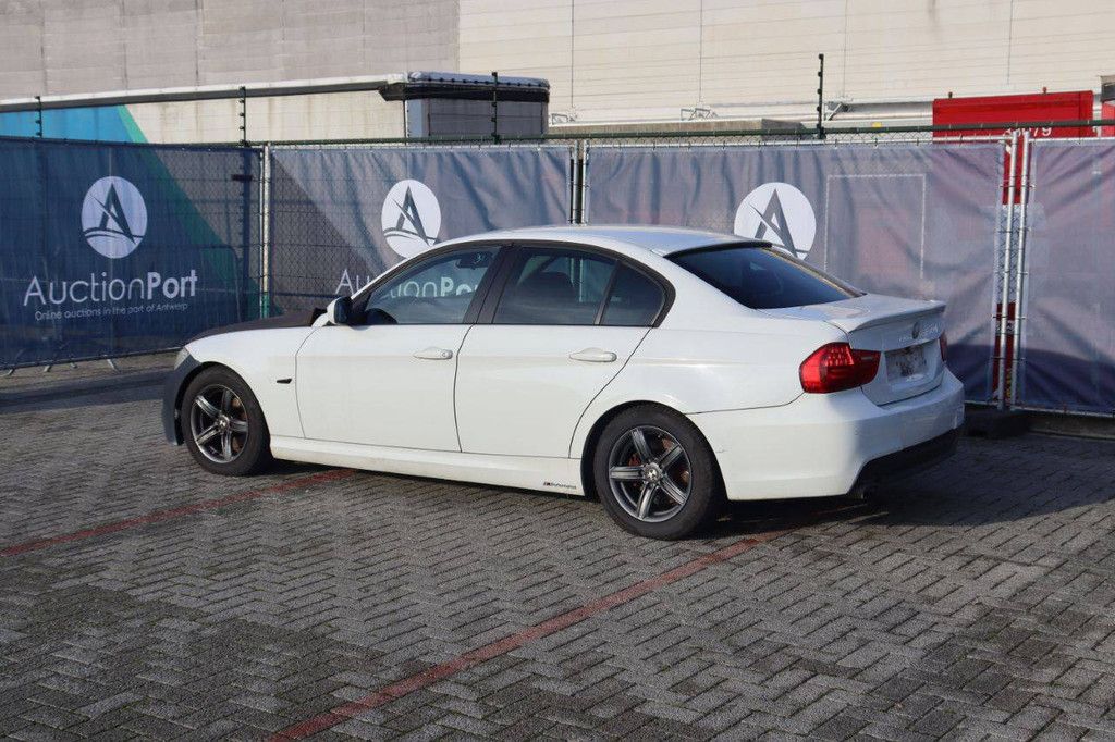 Pkw BMW 318d Diesel 143 PS 2009 (Margin)