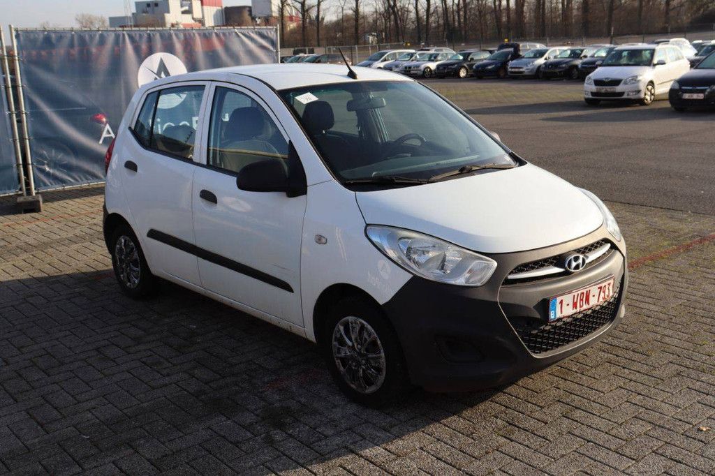 Personenauto Hyundai i10 bluedrive Benzine 69pk 2011 (Marge)