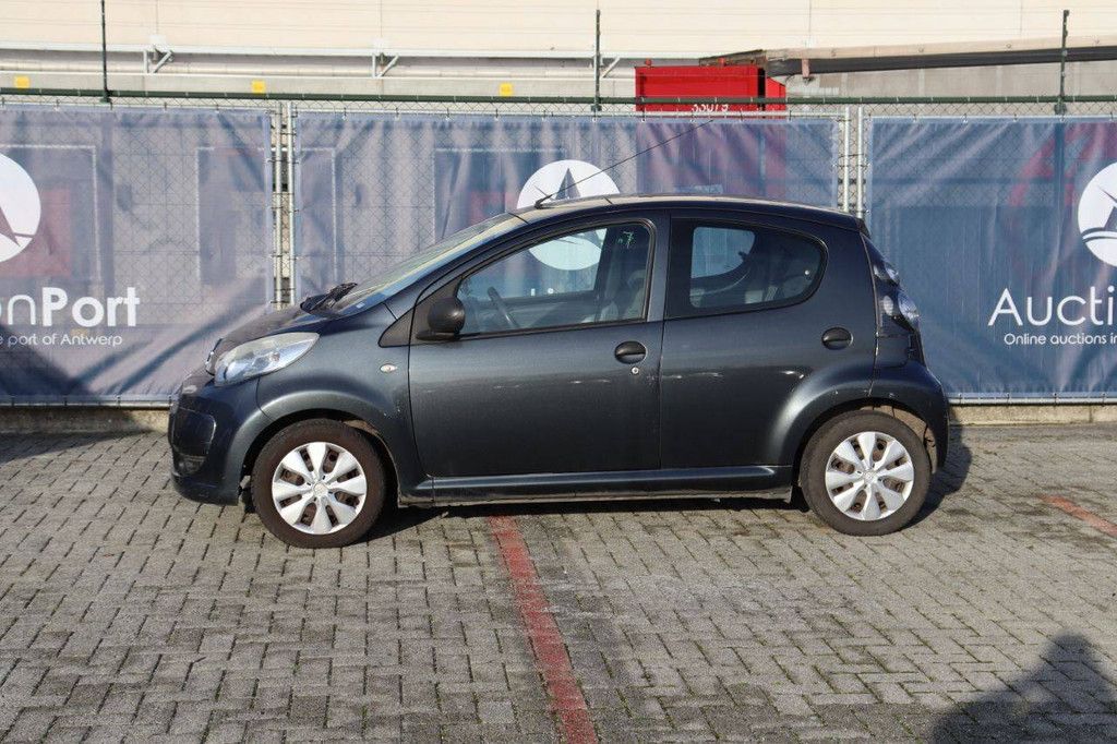 Pkw Citroën C1 Benzin 68 PS 2011 (Marge)