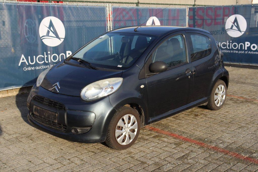 Pkw Citroën C1 Benzin 68 PS 2011 (Marge)