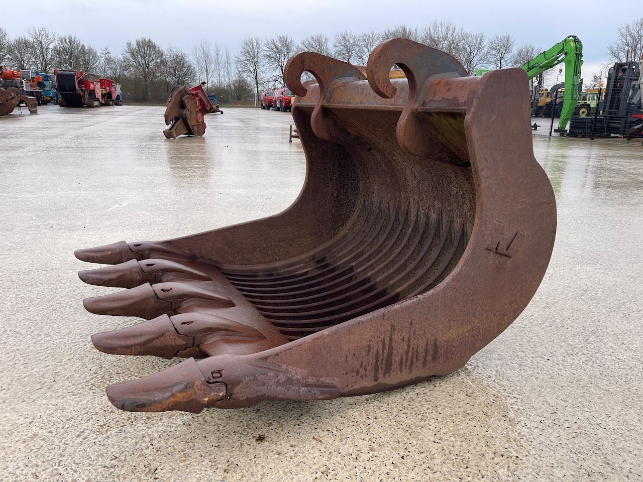 Verachtert puinbak CW45