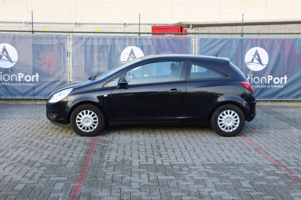 Pkw Opel Corsa Benzin 60 PS 2009 (Margin)