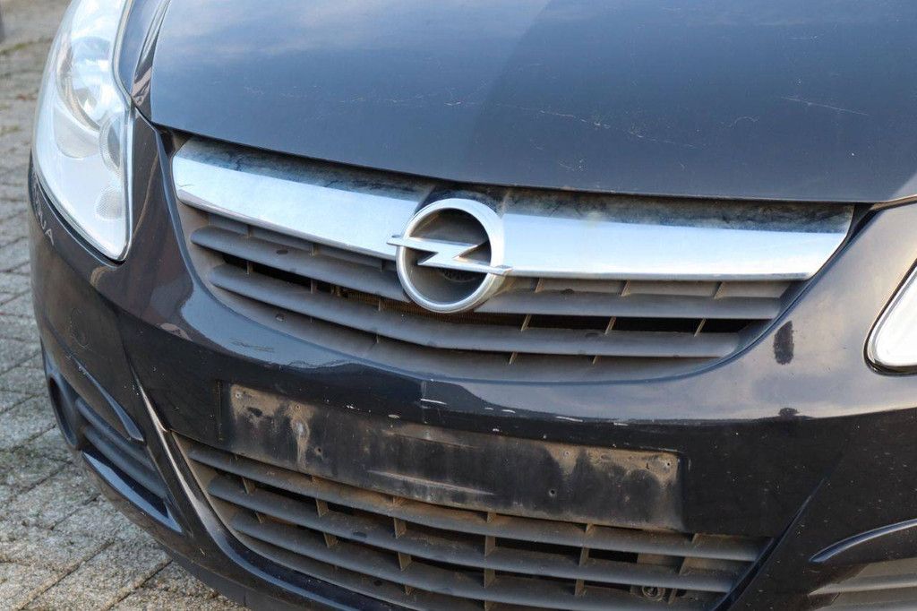 Pkw Opel Corsa Benzin 60 PS 2009 (Margin)