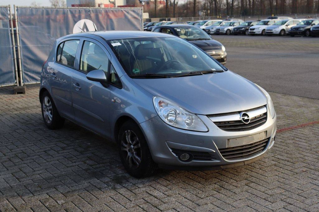 Pkw Opel Corsa Benzin 80 PS 2007 (Margin)