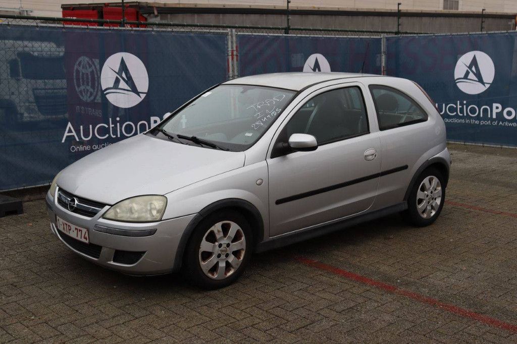 Passenger car Opel Corsa Diesel 70 hp 2004 (Margin)