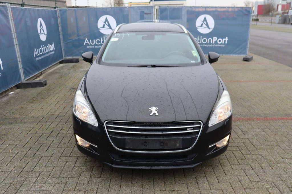 SUV Peugeot 508 SW Diesel 114 PS 2014 (Marge)