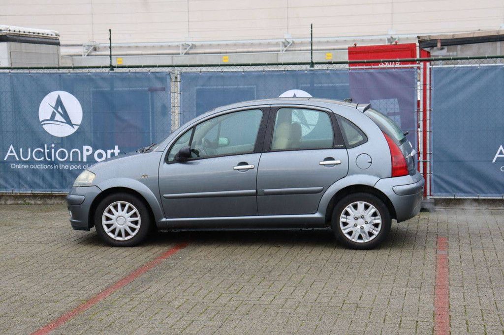 Pkw Citroën C3 Benzin 73 PS 2005 (Marge)