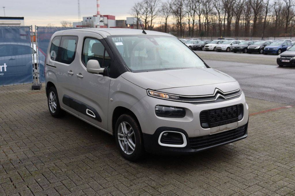 Passenger car Citroën Berlingo Petrol 110 hp 2020 (Margin)