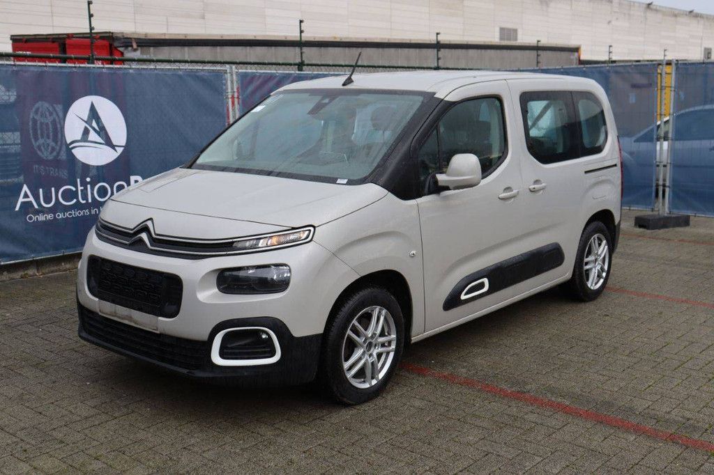 Passenger car Citroën Berlingo Petrol 110 hp 2020 (Margin)