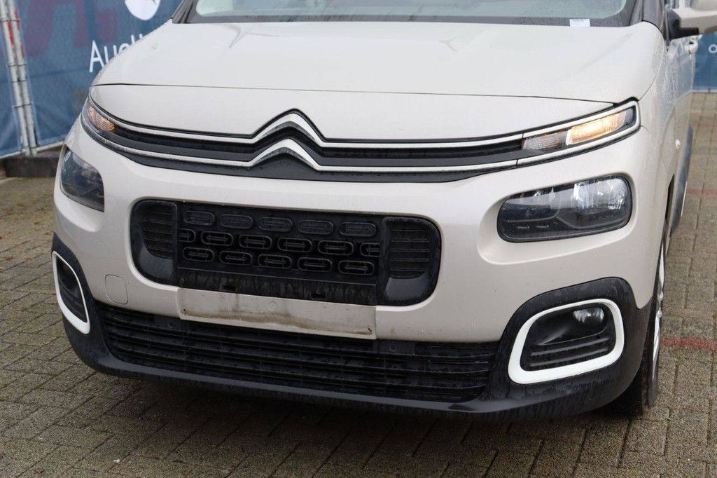 Passenger car Citroën Berlingo Petrol 110 hp 2020 (Margin)