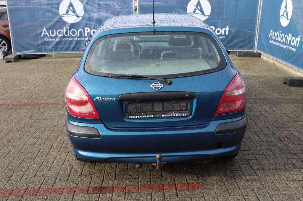 Pkw Nissan Almera Benzin 116 PS 2002 (Marge)