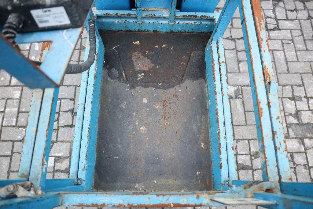 Genie GRC-12 | 5.6 METER | 227 KG