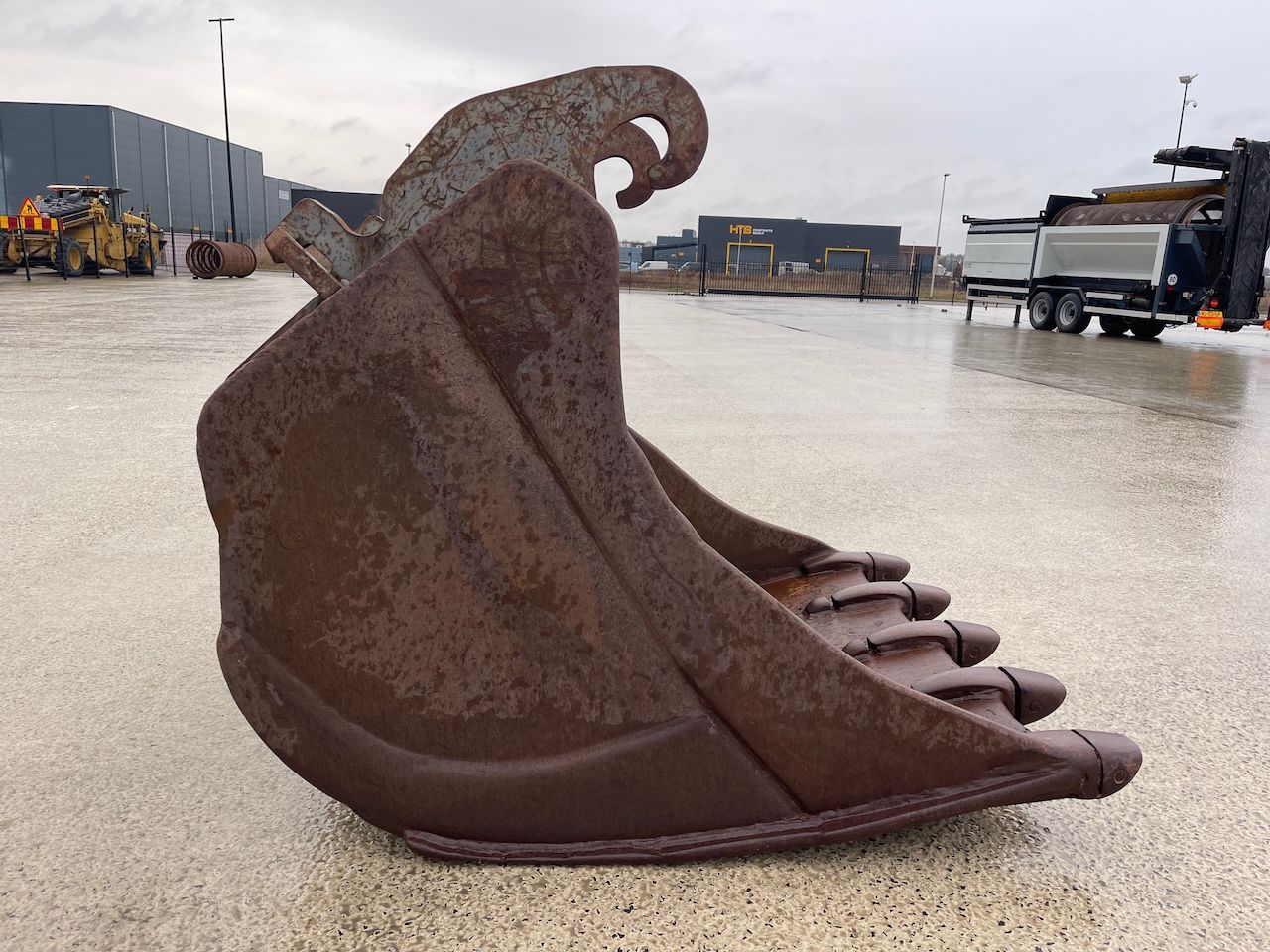 Dieplepelbak 140cm CW45 Verachtert