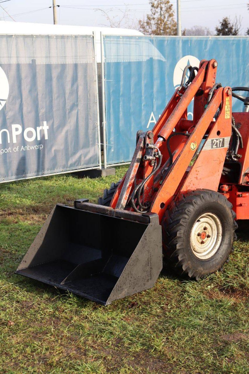 Articulated loader Schäffer 217 Diesel 1997