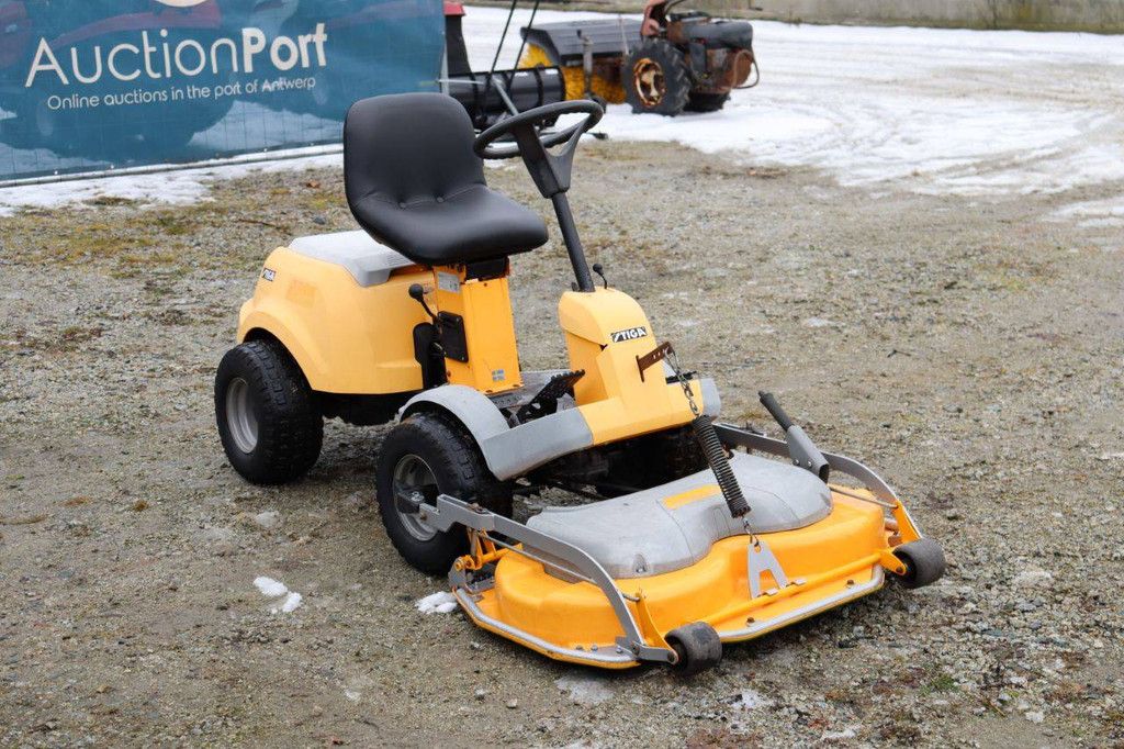 Stiga P901 Benzin-Aufsitzmäher 10kW 2012