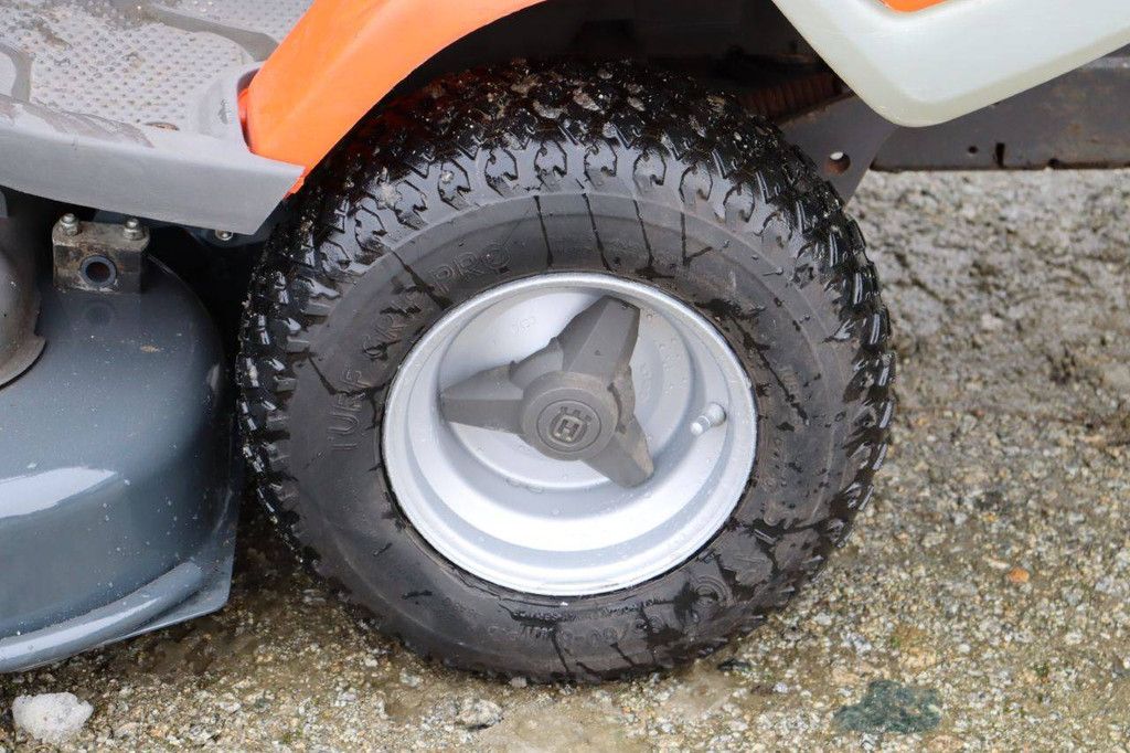 Husqvarna R215TH Benzin-Aufsitzmäher 12,8 kW 2018