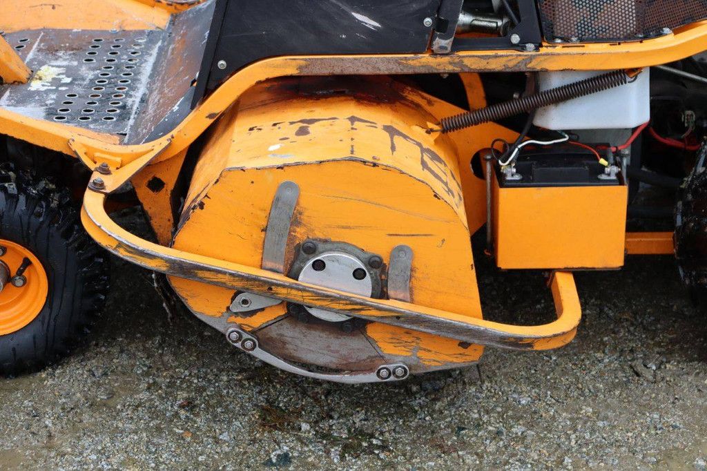 Aufsitzmäher AS AS1040 Yak Benzin 15,5 kW 2018