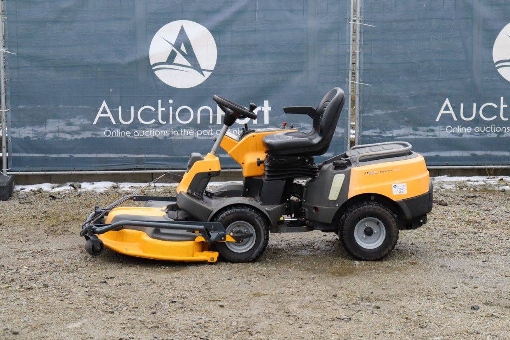 Stiga P901PH Benzin-Aufsitzmäher 15,2 kW 2021