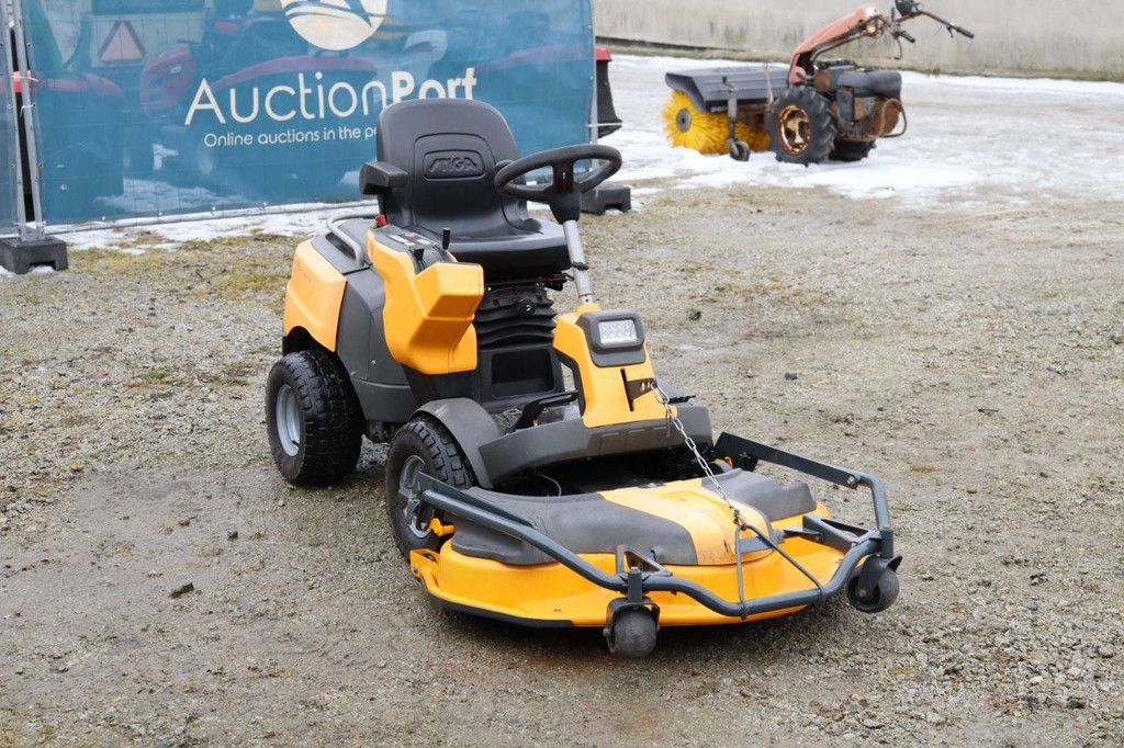 Stiga P901PH Benzin-Aufsitzmäher 15,2 kW 2021