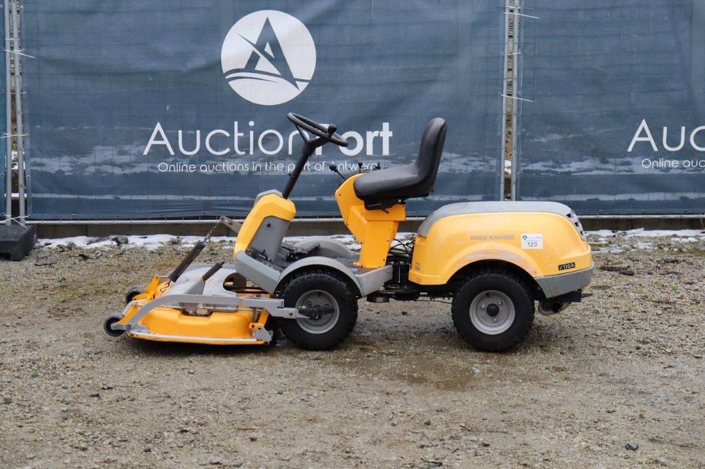 Stiga P901 Benzin-Aufsitzmäher 10kW 2015