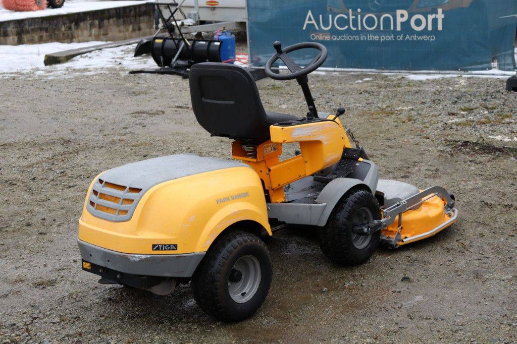 Stiga P901 Benzin-Aufsitzmäher 10kW 2015