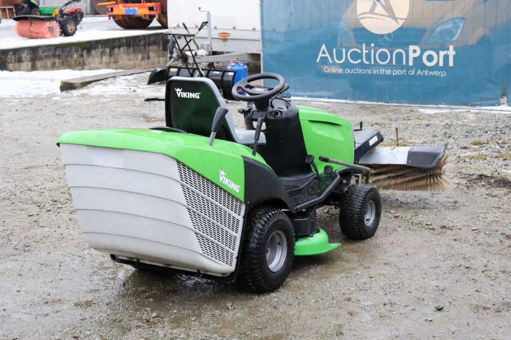 Viking MT5097.0C Benzin-Aufsitzmäher 9,3 kW, Baujahr 2014