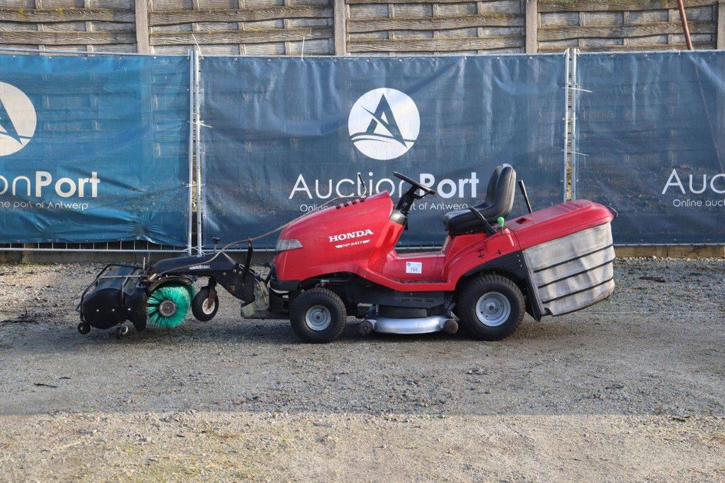 Honda HF2417 Benzin-Aufsitzmäher