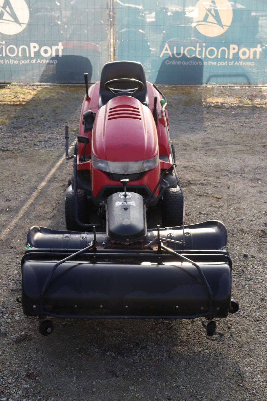 Honda HF2417 Benzin-Aufsitzmäher