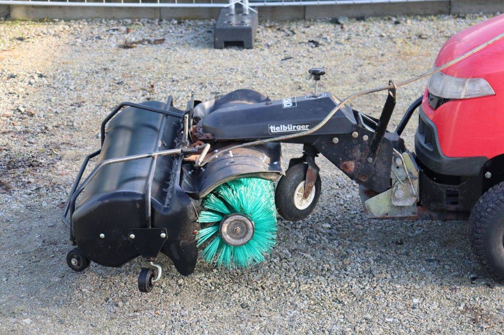 Honda HF2417 Benzin-Aufsitzmäher