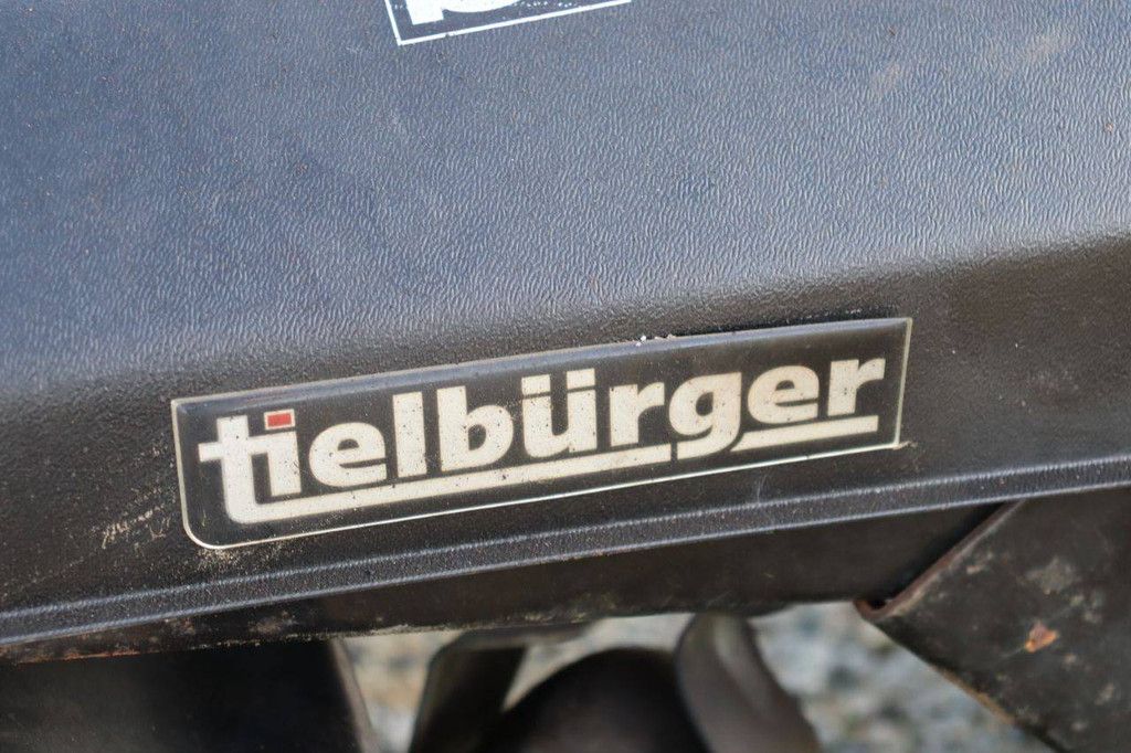 Honda HF2417 Benzin-Aufsitzmäher