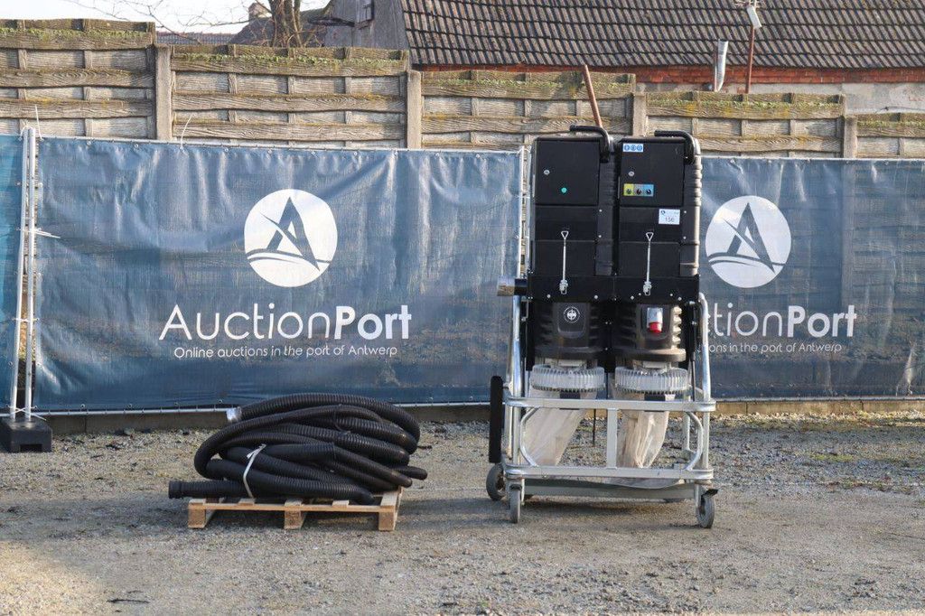 HTC 10iAD Elektrischer Staubabsauger 2011 für Beton und Böden